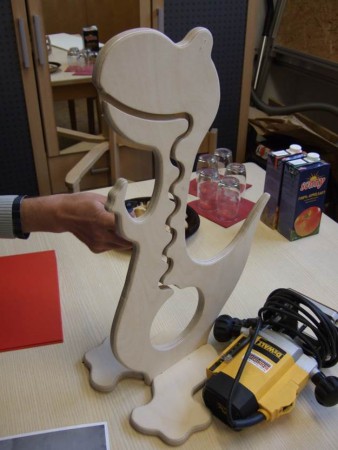 Milling device for Dino piggy bank